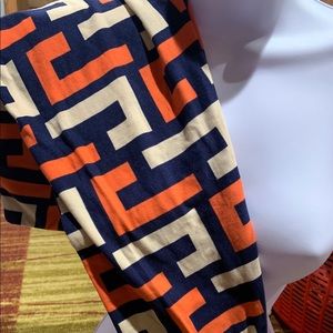 OS LULAROE LEGGINGS NEW!